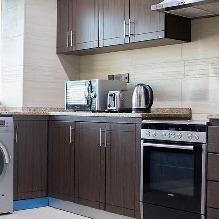 Better Living Apartment Dubai Exterior foto
